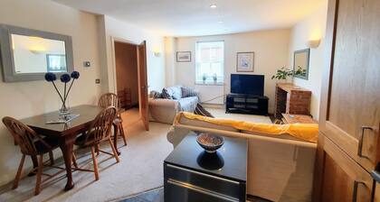 Charming Mews House in the Heart of Lymington