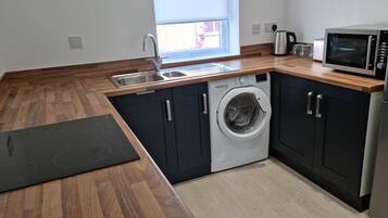 Apartment, Private Bathroom | Shared kitchen