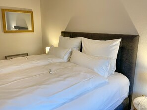 1 habitación, sábanas de algodón egipcio y ropa de cama de alta calidad 