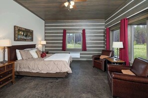 4 bedrooms, travel crib, free WiFi, bed sheets