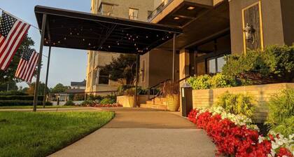 101 · Modern Charm #101 - Hotel Phillips