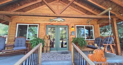 Romantic Cozy (heated/AC) clean cabin near Ohio side Pymatuning Lake