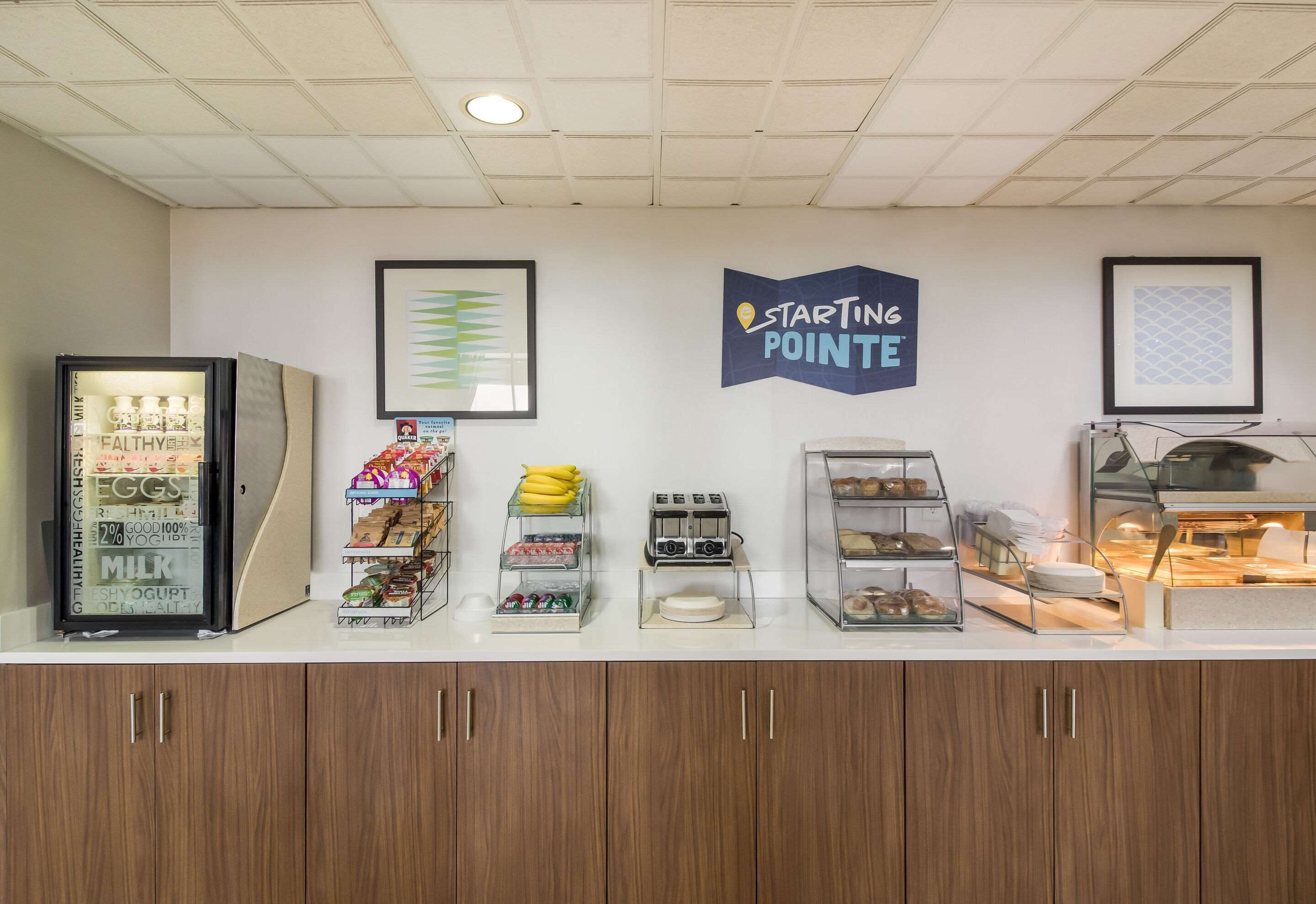 free daily continental breakfast