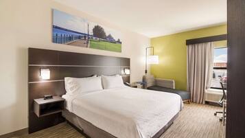 Sengetøy av topp kvalitet, safe på rommet og skrivebord