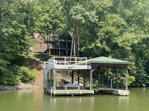 Exterior - "A Place To Land" on WATTS BAR LAKE with a PRIVATE BOAT DOCK! (Spring City)