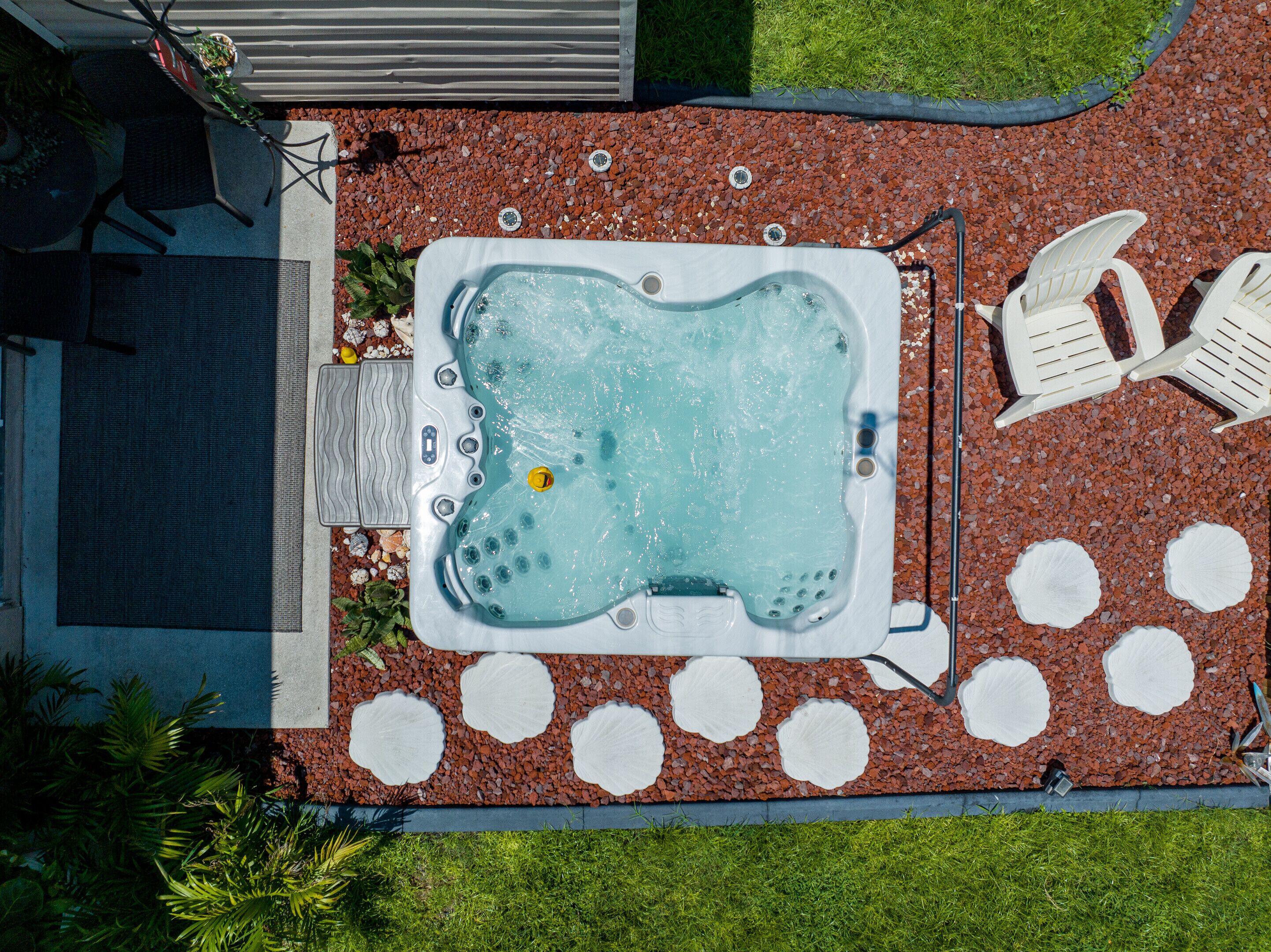 Piscina all'aperto, una piscina riscaldata