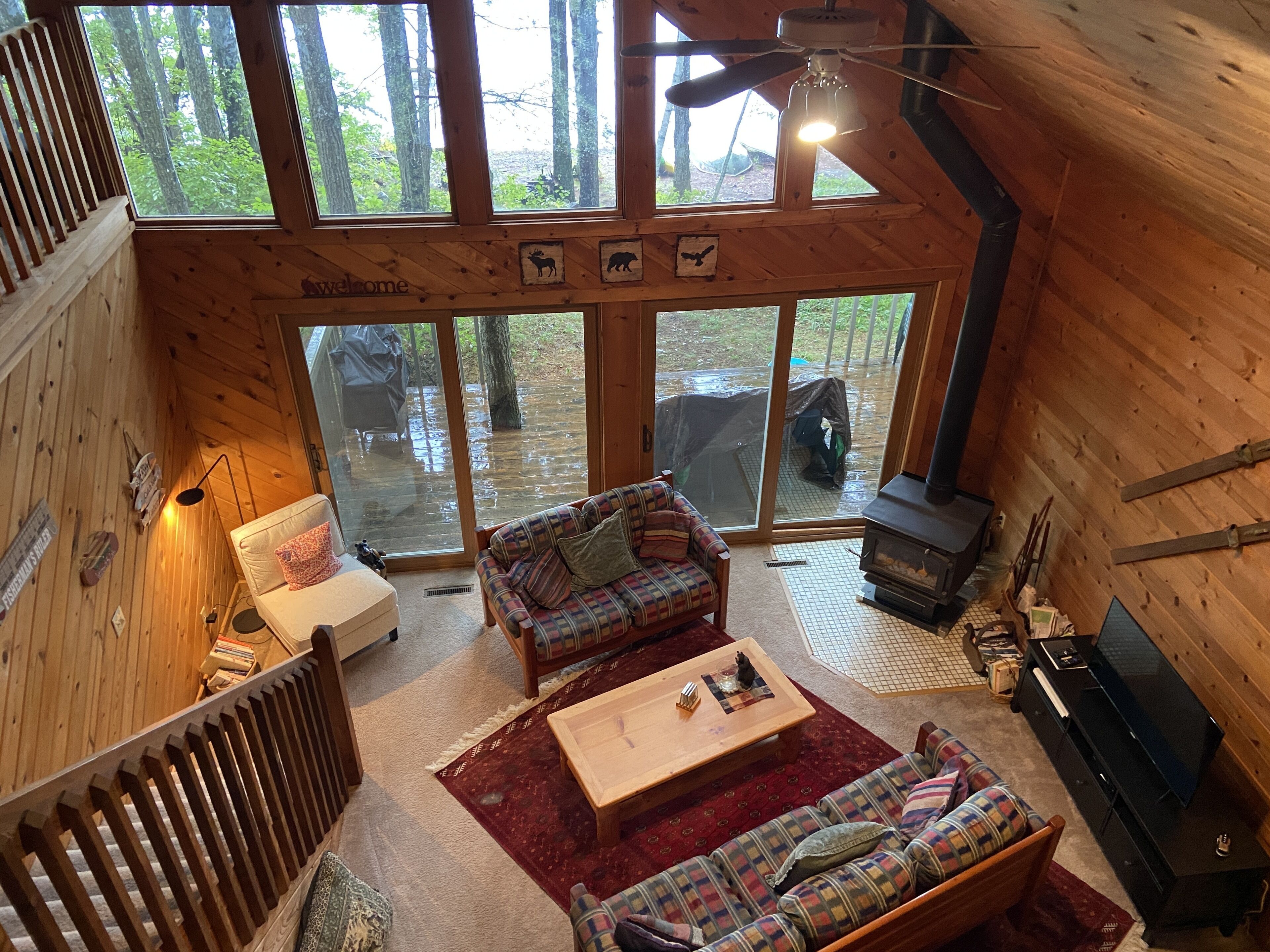 Smart TV, DVD player, books, music library