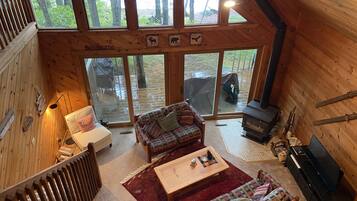 Smart TV, DVD player, books, music library