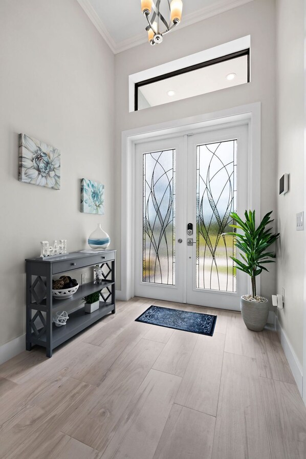 Interior - Luxurious retreat on Marco Island (Marco Island)