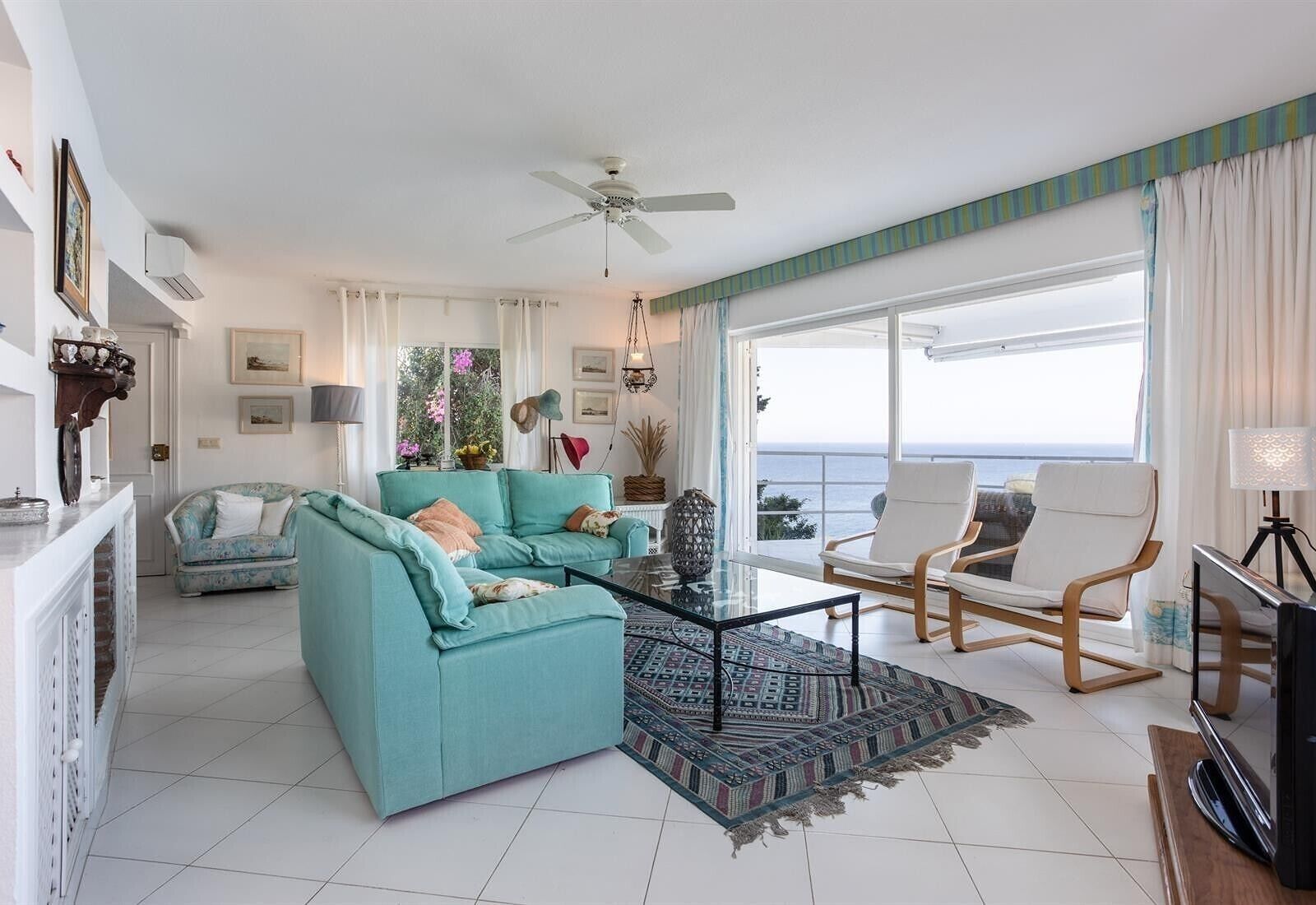 Televisión, estéreo