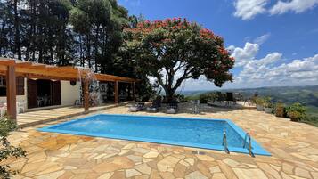 Piscina externa