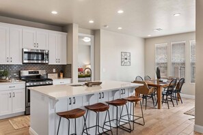 Townhome, 4 Bedrooms | Private kitchen | Fridge, oven, coffee/tea maker, toaster - The Jungalow by RedAwning (Washington)