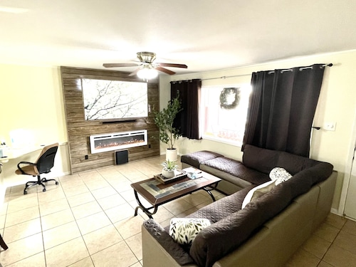 3Mins.Fort Bliss/Airport-Pet Friendly-Amenities Overload 