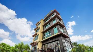 Bagian depan properti