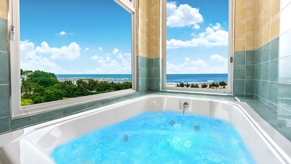 Ocean View Spa 1 | Bathroom | Towels - Hi Yeongjin Spa Pension (Gangneung)