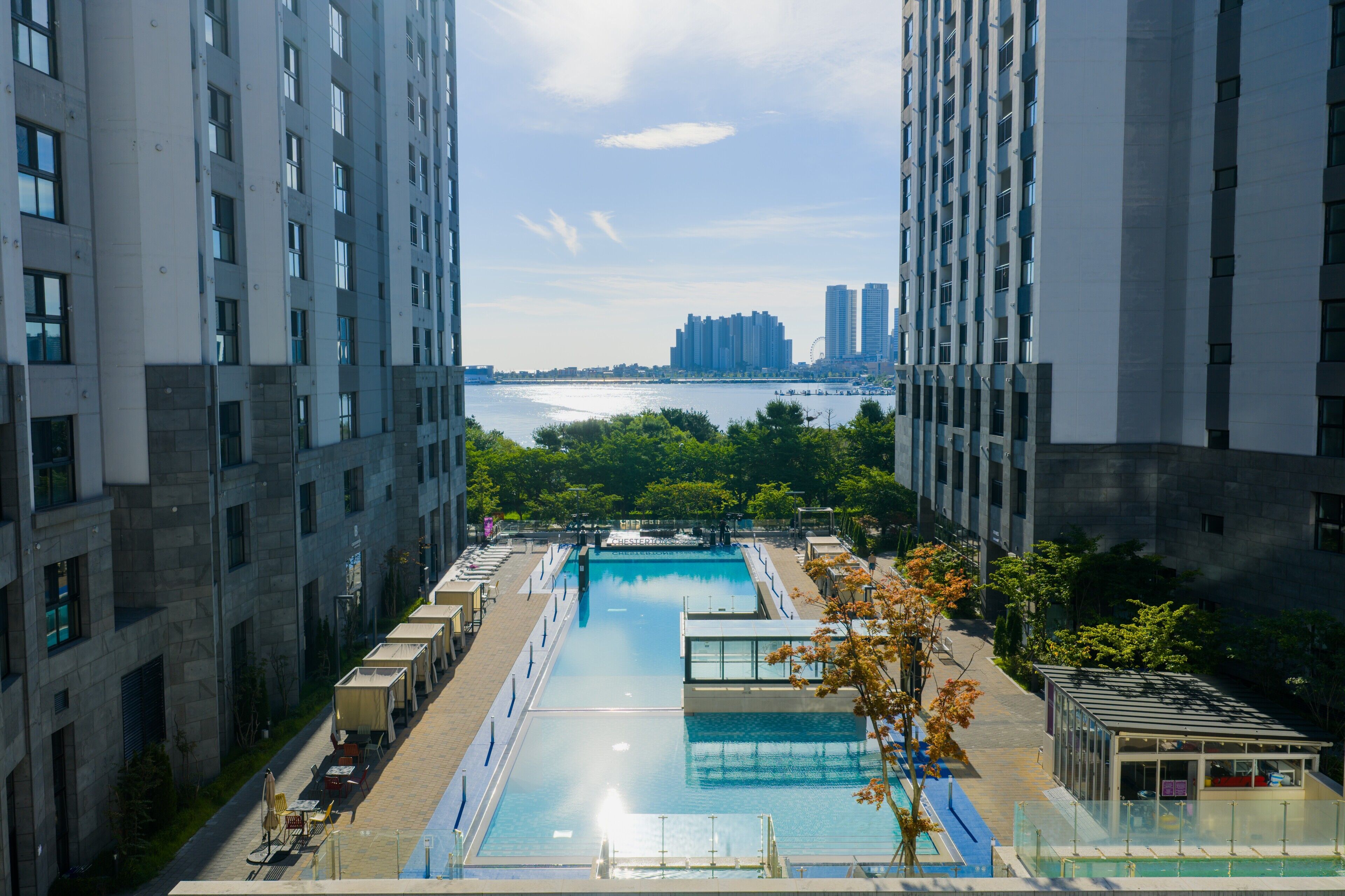 Seasonal outdoor pool
