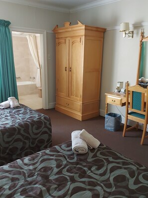 Wi-Fi gratuit, draps fournis