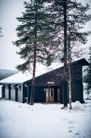 Exterior - Jeris Hotel & Cabins (Muonio)