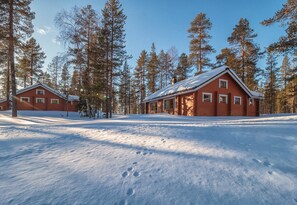 Traditional Cottage | 1 bedroom, individually decorated, individually furnished, WiFi