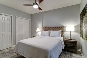 3 chambres, fer et planche à repasser, Wi-Fi gratuit, draps fournis