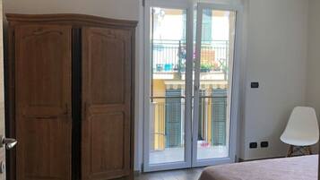 1 camera, una cassaforte in camera, ferro/asse da stiro, Wi-Fi gratuito