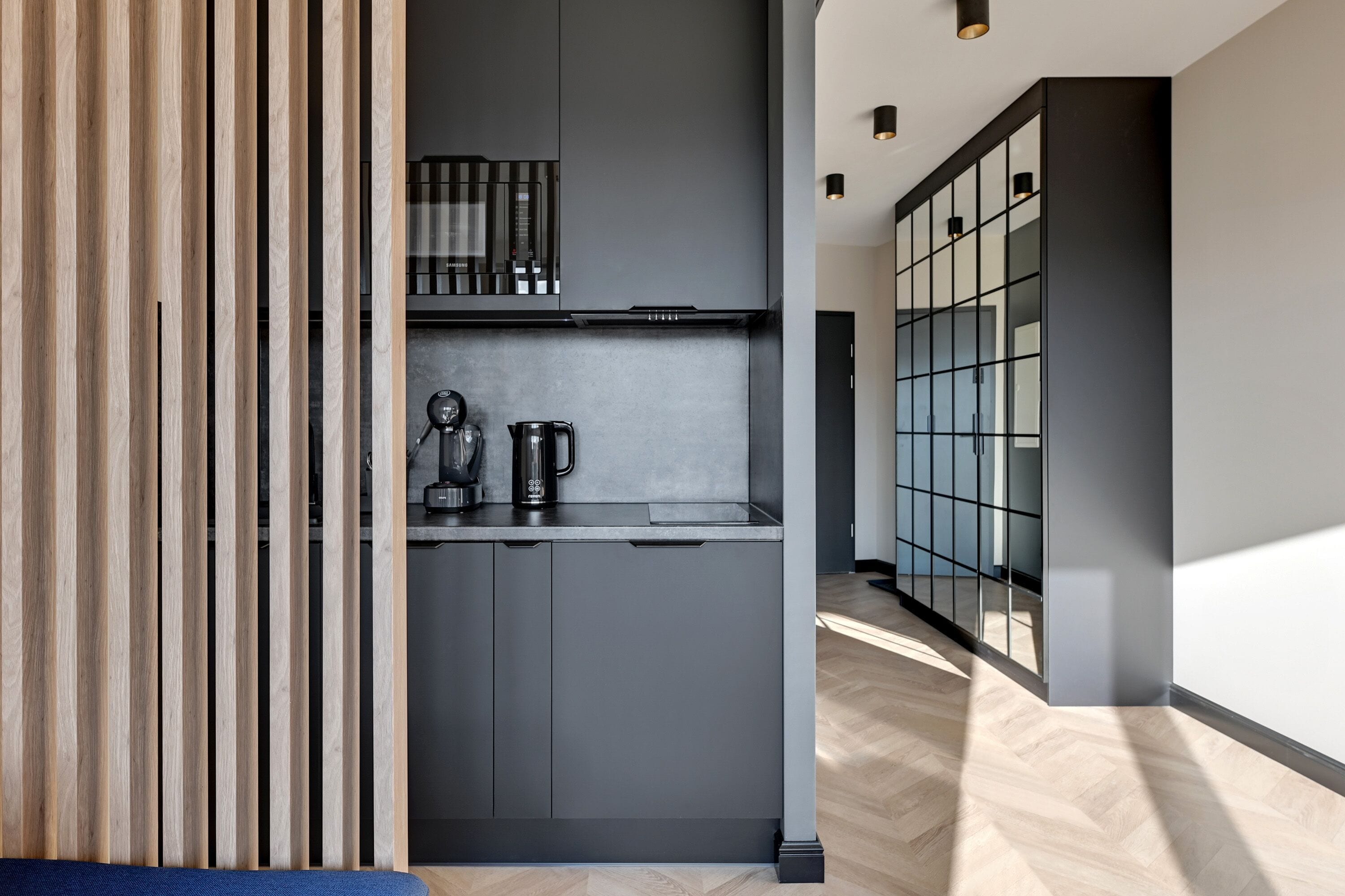 Classic-studio | Yksityinen keittonurkkaus | Jääkaappi, liesi, kahvin-/teenkeitin, vedenkeitin