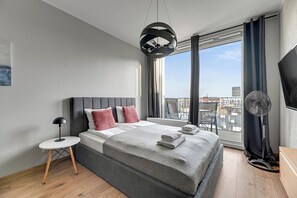 Standaard studio | Woonruimte | Een smart-tv