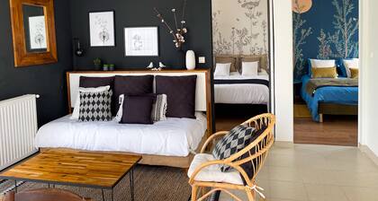 HOUSE GARDEN BEACHES WALKS