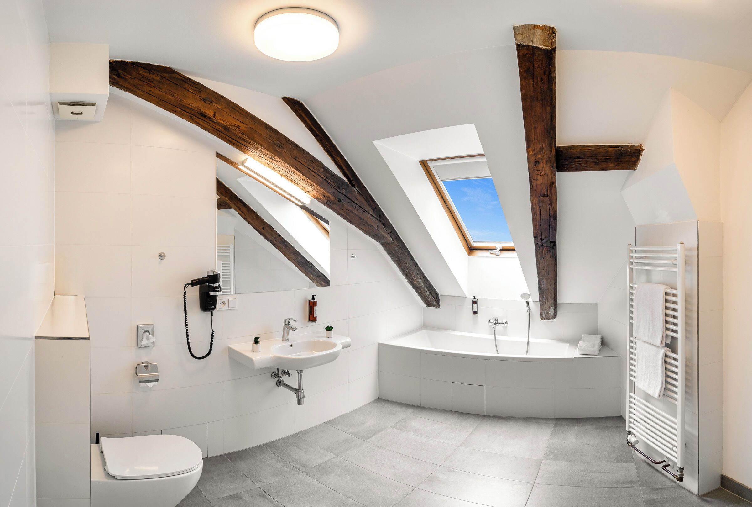Duplex, 4 Bedrooms | Bathroom