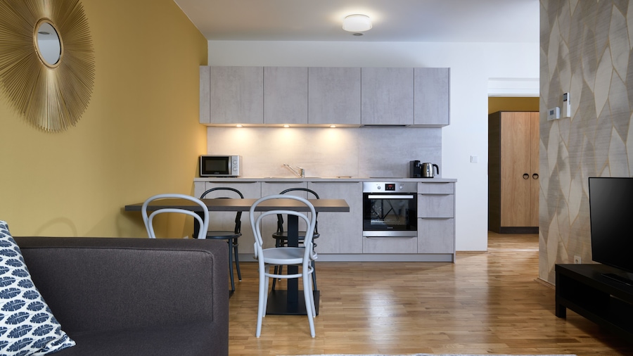 VN48 Suites by Adrez Living