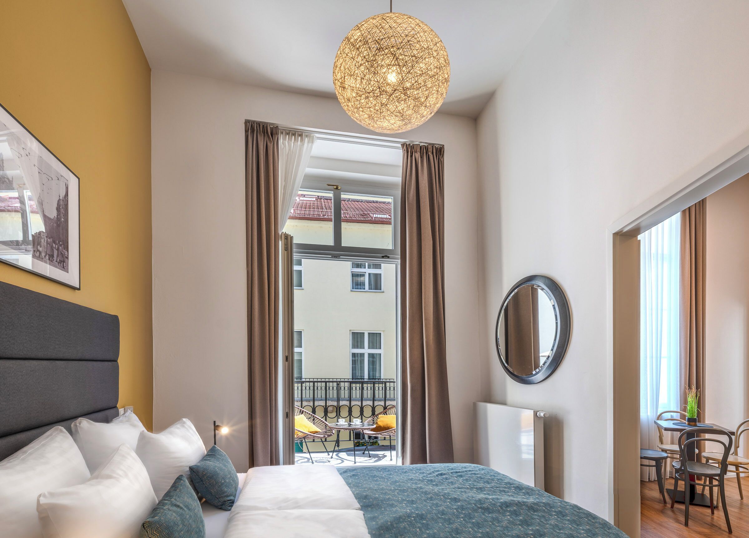 Departamento, 1 habitación, balcón | Ropa de cama hipoalergénica y caja de seguridad en la habitación 