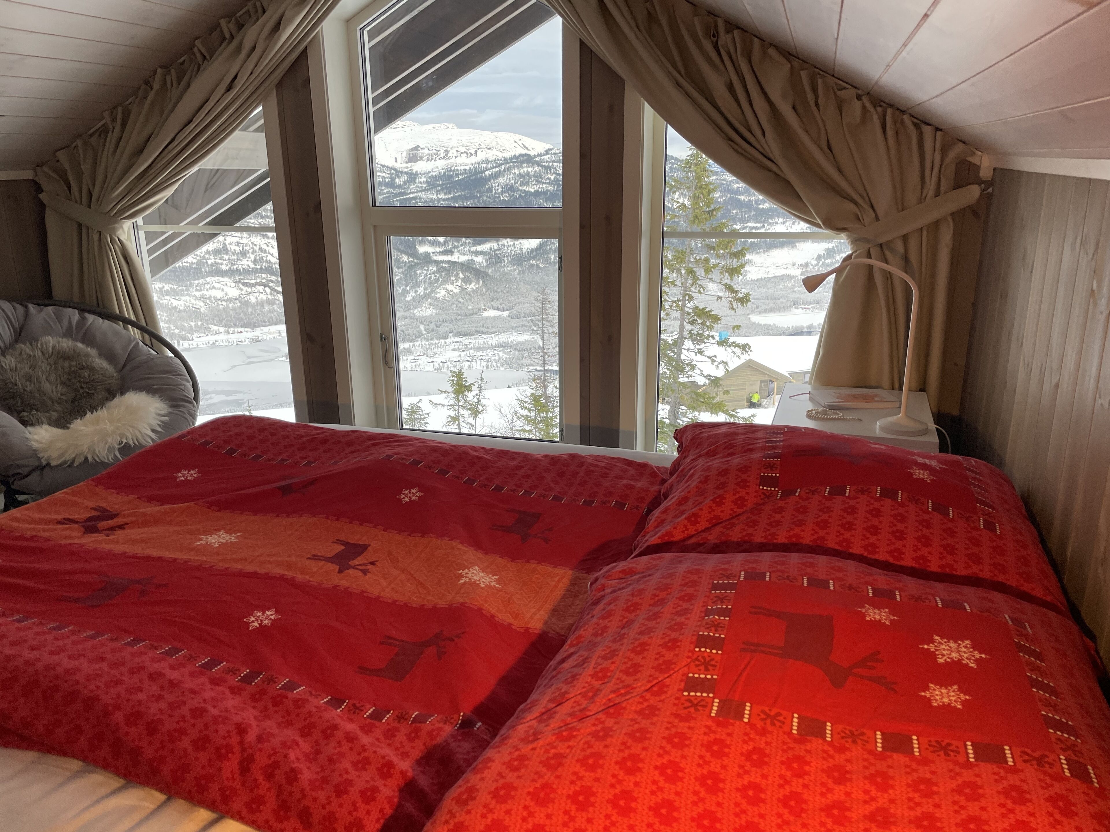 3 bedrooms, iron/ironing board, free WiFi