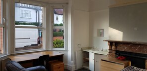 الإطلالة من المنشأة