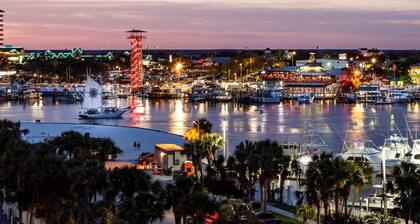 318 Island Princess 2 Bed 2 Bath Sleeps 6