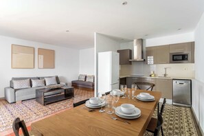 Interior - Modernist and Comfortable flat - Casa de Flor (Barcelona)