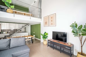 Télévision, espaces bureaux