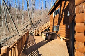 Terrace/patio - Smokey Mountain Dreamers (Gatlinburg)
