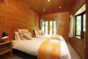 2 bedrooms, iron/ironing board, free WiFi, bed sheets - Hinoki Cabin Hakuba 1 2LDK 4person rental villa / Kitaazumi-gun Nagano (Kitaazumi-gun)