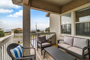 House, 2 Bedrooms | Property grounds