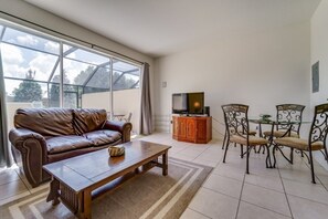 Maison mitoyenne, 3 chambres | Salle de séjour