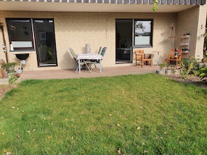Outdoor dining - Apartment Sören (Nahrendorf)