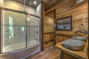 Rumah, 3 kamar tidur | Kamar mandi | Handuk