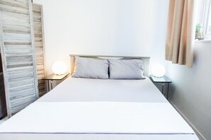 アイロン / アイロン台、WiFi (無料)