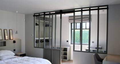 ChaumiĂšre Ă 2 pas de la plage et base nautique sud