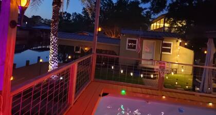 Waterfront 4 bedroom. Discount available for extended or monthly rentals!