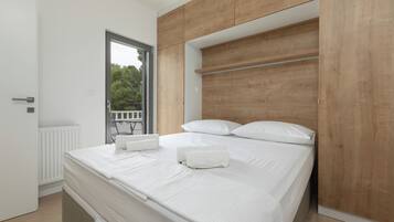 2 slaapkamers, reisbedje, gratis wifi, beddengoed