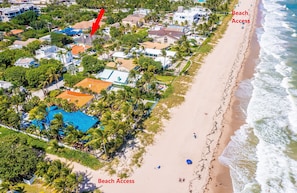 Beach nearby, sun loungers, beach towels