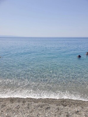 On the beach - [SEA VIEW] On three floors with garden (Falerna Marina)