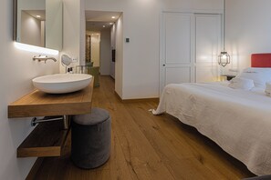 Junior Suite with balcony