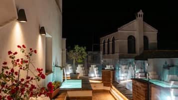 Deluxe Suite, Multiple Beds, Terrace, City View | Terrace/patio